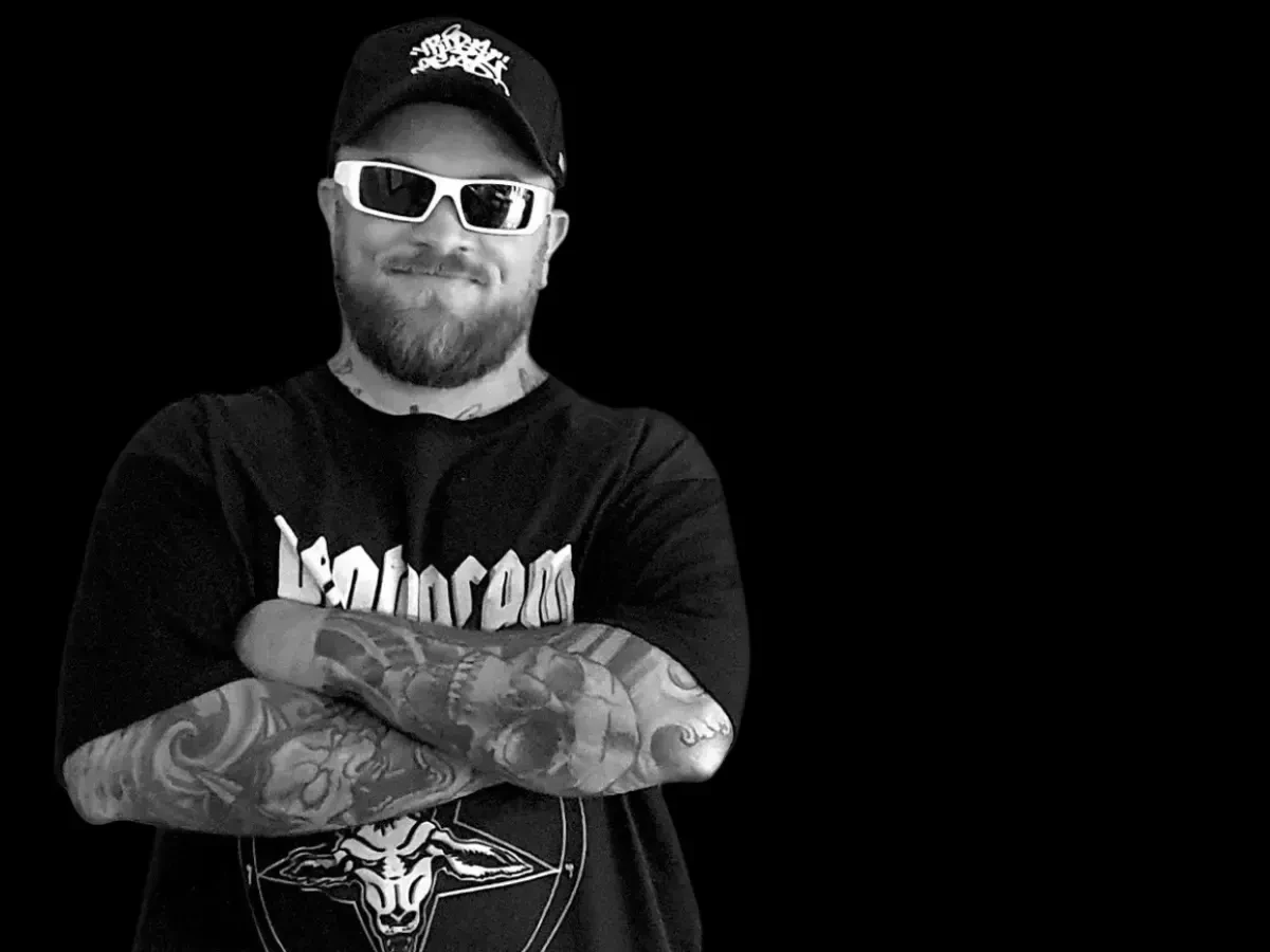 Foto do Tatuador - Cabelo